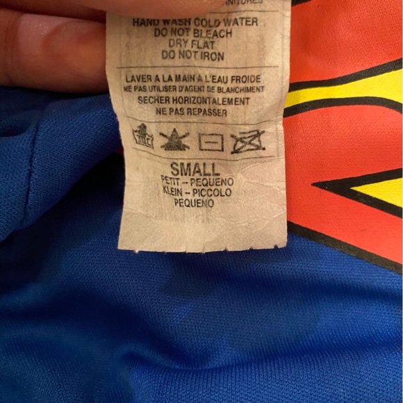 Superman costume - Picture 3 of 3